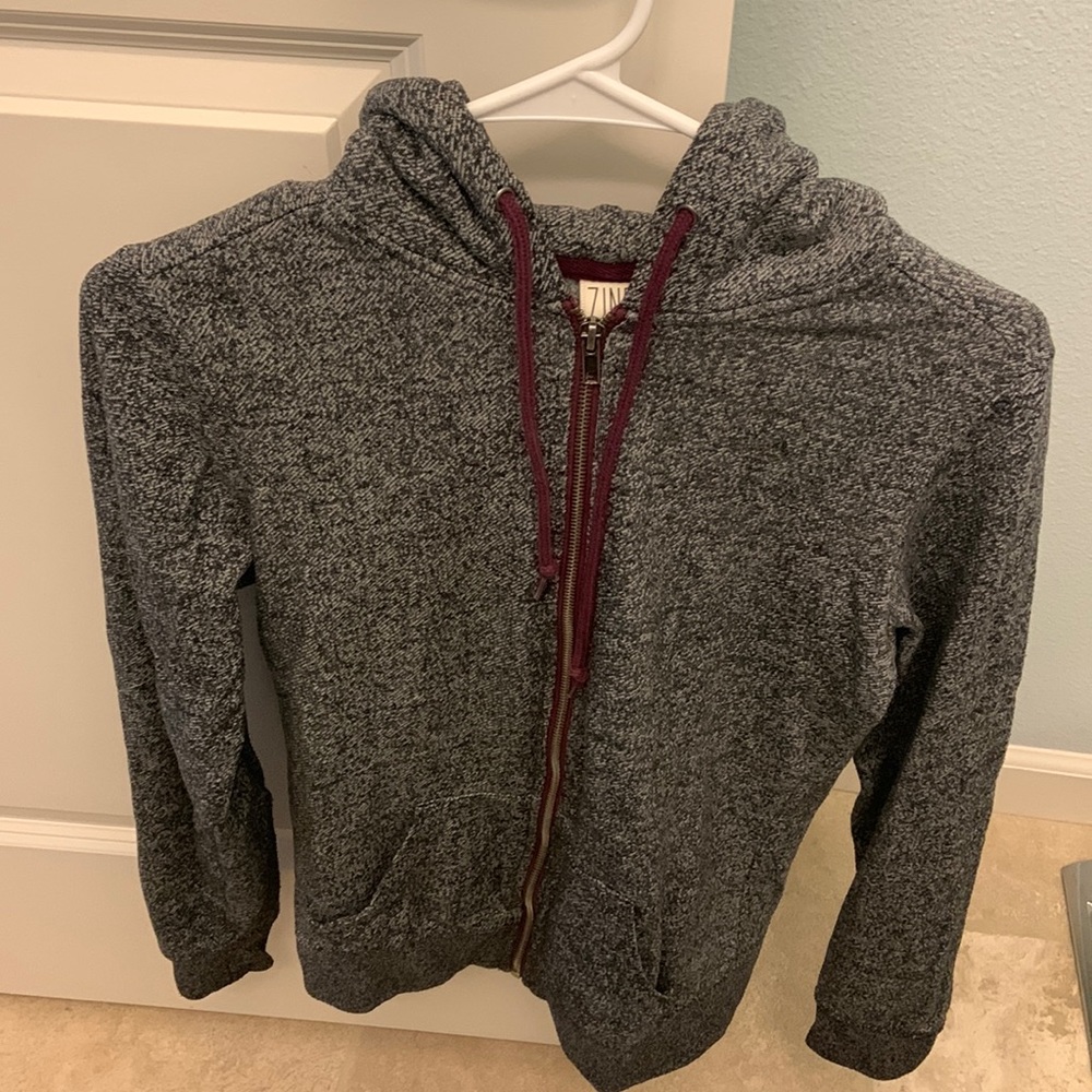 Brand new zine vans women maroon and gray zip